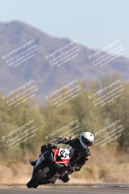 media/Oct-30-2025-Racers Edge (Thu) [[dabbdaf680]]/2-A Group/Session 5 (Turn 7)/